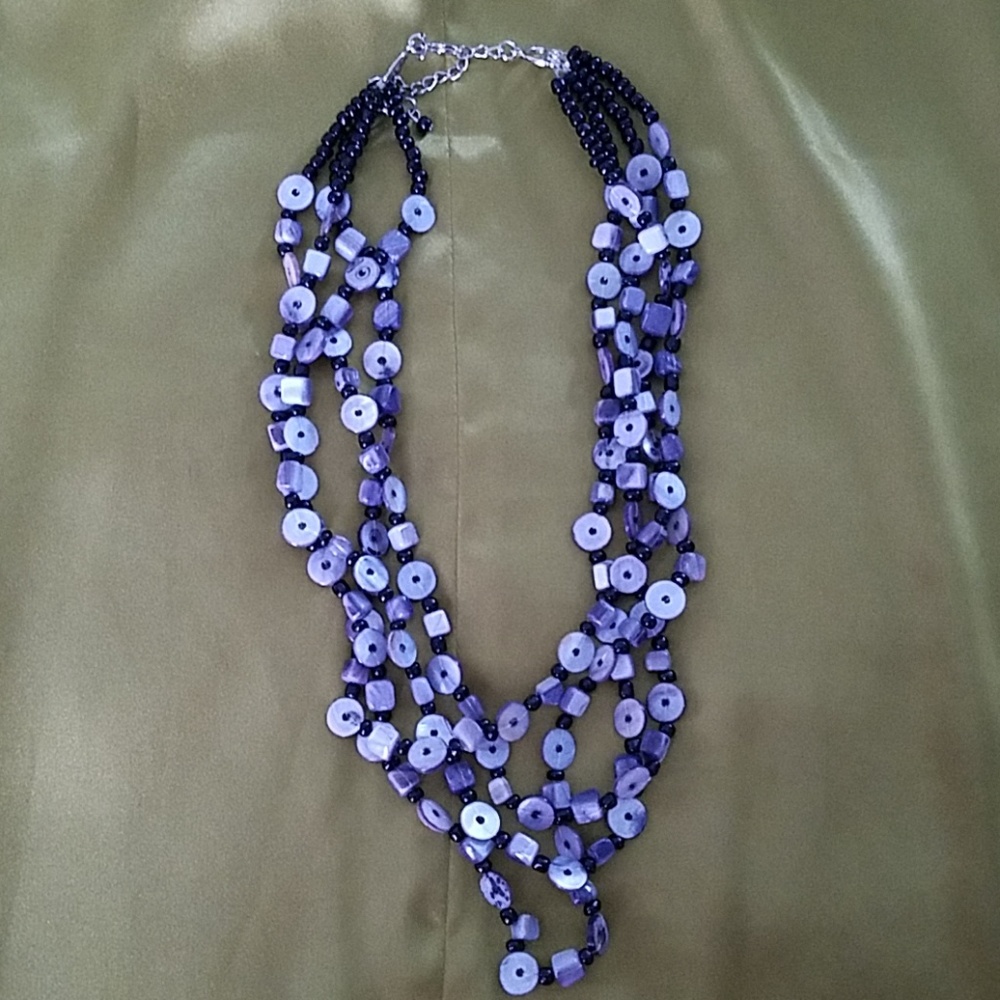 Premier designs necklace
